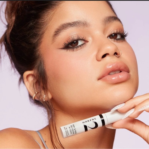 NEW Morphe 2 Wink & Wow Nourishing
Mascara - Black - Picture 3 of 6